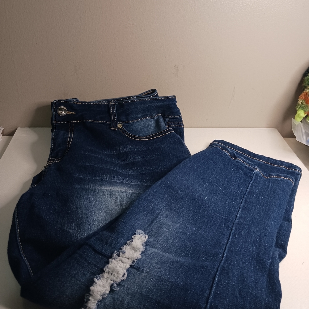 Girls Vizio distress denim stretch blue jeans, size 15, color blue denim